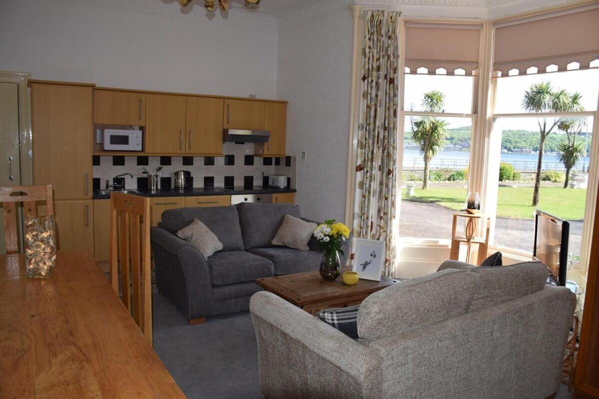 One Marine Place Port Bannatyne Oda fotoğraf
