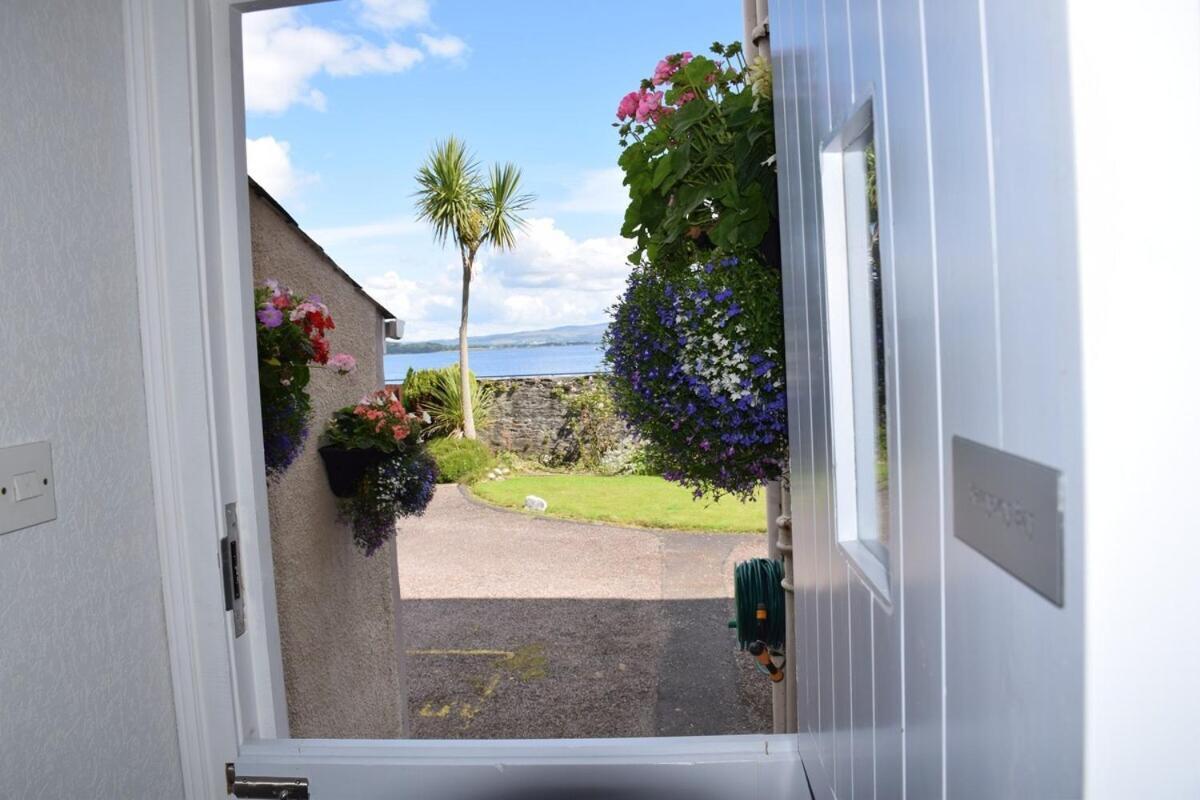 One Marine Place Port Bannatyne Oda fotoğraf